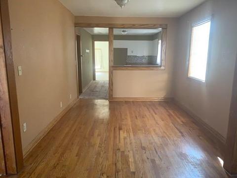 304 E Walnut St, Altus, OK 73521 photo 5