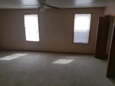 304 E Walnut St, Altus, OK 73521 photo 32