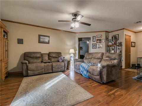 407 Lynda Way, Tuttle, OK 73089 photo 4