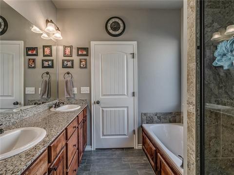249 Timber Ln, Harrah, OK 73045 photo 18