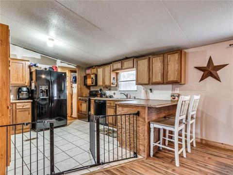 2095 E Sooner Rd, Tuttle, OK 73089 photo 12