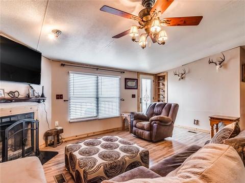 2095 E Sooner Rd, Tuttle, OK 73089 photo 6