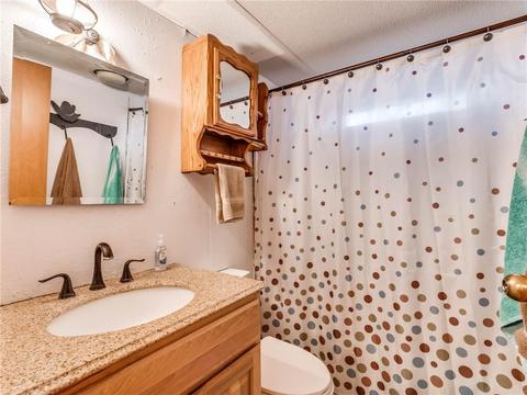 2095 E Sooner Rd, Tuttle, OK 73089 photo 22
