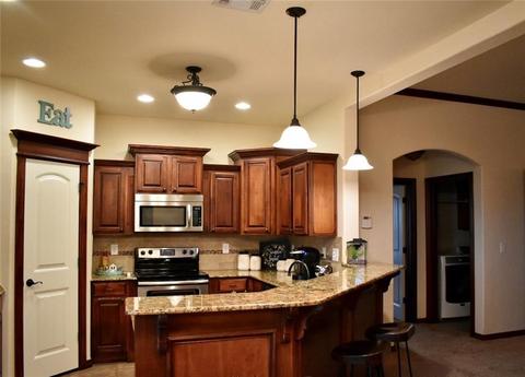 1201 Abraham Dr, Tuttle, OK 73089 photo 7