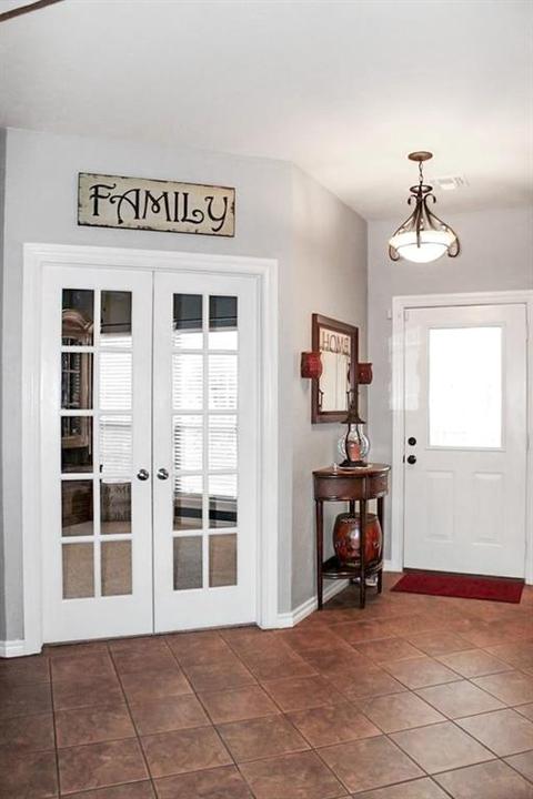 1820 White Tail Cir, Altus, OK 73521 photo 2