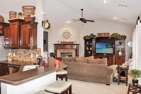 1820 White Tail Cir, Altus, OK 73521 photo 4
