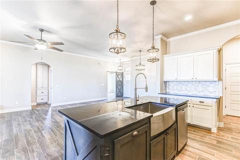 2601 NE 16th St, Moore, OK 73160 photo 13