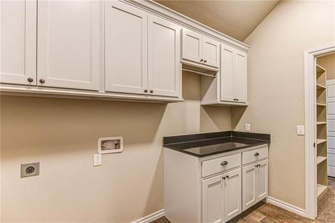 2601 NE 16th St, Moore, OK 73160 photo 19