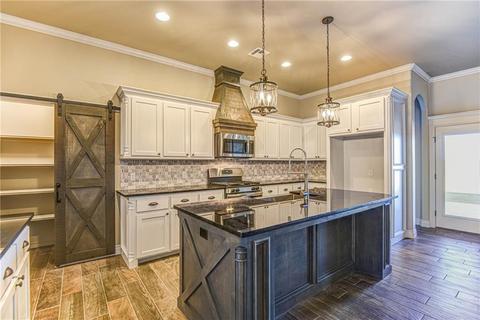 2601 NE 16th St, Moore, OK 73160 photo 11