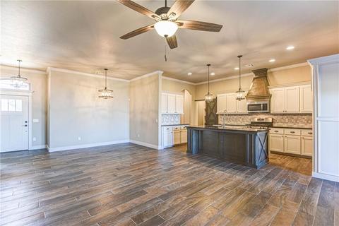 2601 NE 16th St, Moore, OK 73160 photo 7