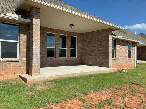 2001 Edgewater Dr, Moore, OK 73160 photo 16