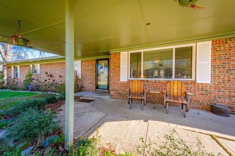 201 Miles St, Broken Bow, OK 74728 photo 4