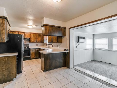 1017 Juno Cir, Edmond, OK 73003 photo 3