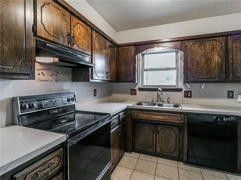 1017 Juno Cir, Edmond, OK 73003 photo 6