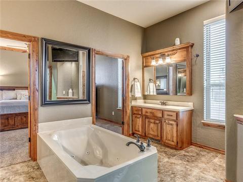 1815 N Sara Rd, Tuttle, OK 73089 photo 22