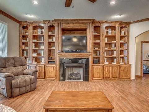 1815 N Sara Rd, Tuttle, OK 73089 photo 7