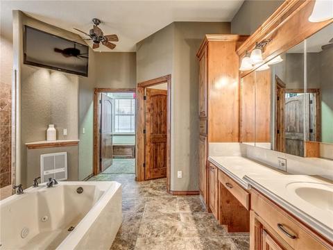 1815 N Sara Rd, Tuttle, OK 73089 photo 21