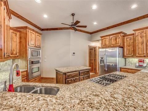 1815 N Sara Rd, Tuttle, OK 73089 photo 10