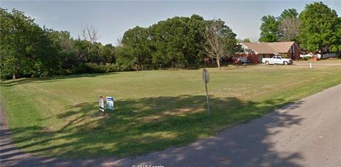613 Wakefield Rd, Perry, OK 73077 photo 2