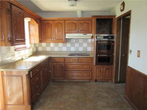 908 W Edwards St, Eldorado, OK 73537 photo 8