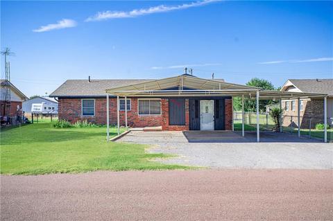 908 W Edwards St, Eldorado, OK 73537 photo 1