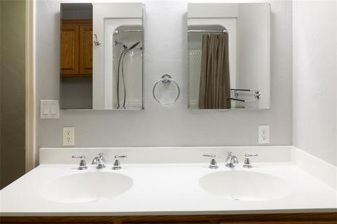 2209 S Harrah Rd, Harrah, OK 73045 photo 21