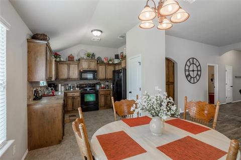 500 Manhattan Dr, Moore, OK 73160 photo 13