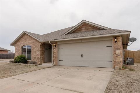 500 Manhattan Dr, Moore, OK 73160 photo 2
