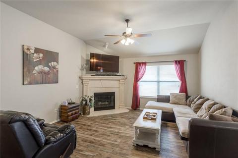 500 Manhattan Dr, Moore, OK 73160 photo 8