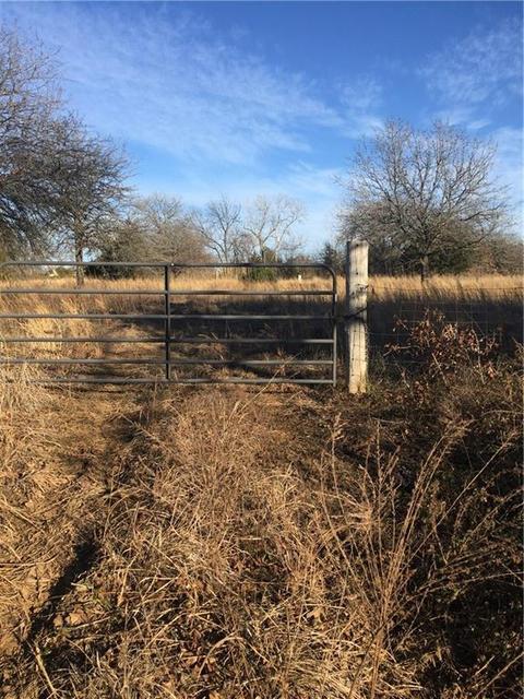 13575 Fishmarket Rd, Mcloud, OK 74851 photo 4