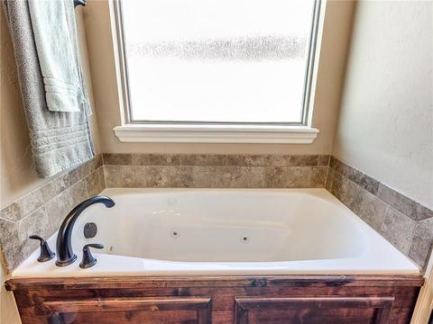 20551 Frontier Ave, Harrah, OK 73045 photo 18