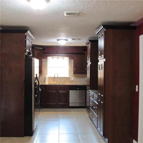 932 Sequoyah Trl, Norman, OK 73071 photo 2