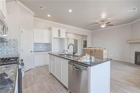 2341 Fallview Dr, Edmond, OK 73034 photo 9