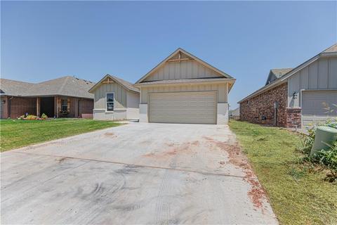 2233 Fallview Dr, Edmond, OK 73034 photo 2