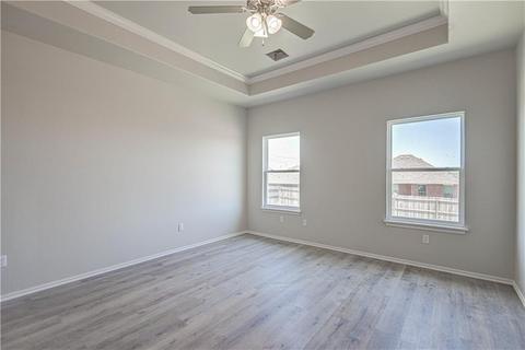 2233 Fallview Dr, Edmond, OK 73034 photo 6