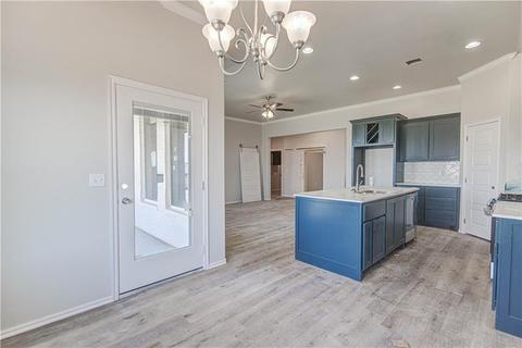 2233 Fallview Dr, Edmond, OK 73034 photo 18