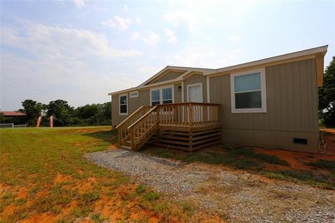 10634 Chandler Way, Mcloud, OK 74851 photo 1