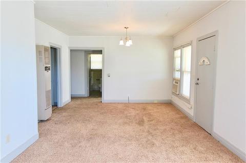 623 S Magnolia, Erick, OK 73645 photo 7