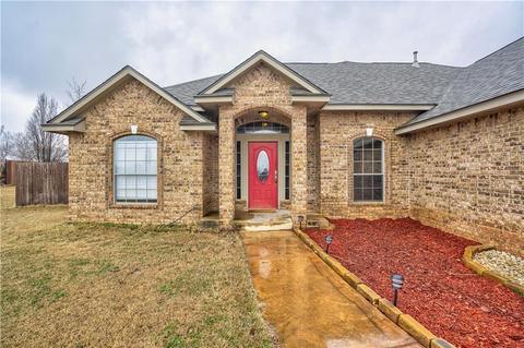 821 Eagle Ridge Rd, Tuttle, OK 73089 photo 3