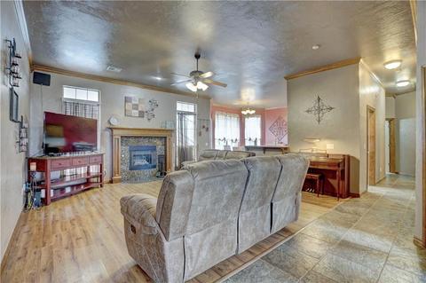 821 Eagle Ridge Rd, Tuttle, OK 73089 photo 6