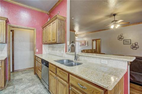 821 Eagle Ridge Rd, Tuttle, OK 73089 photo 12