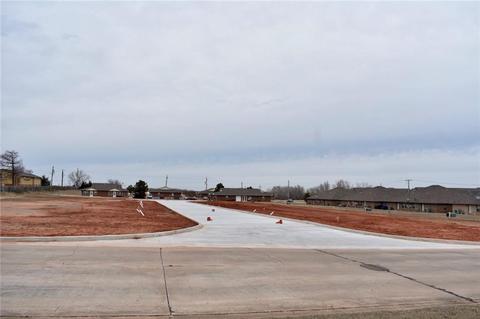 4 Valley View Cir, Chickasha, OK 73018 photo 1