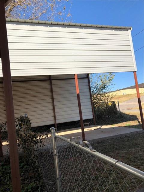 404 S Broadway, Binger, OK 73009 photo 19