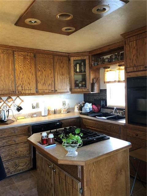 404 S Broadway, Binger, OK 73009 photo 3