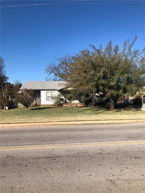 404 S Broadway, Binger, OK 73009 photo 1