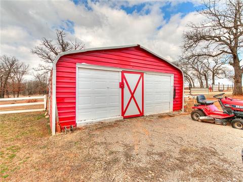 790 Emily Dr, Mcloud, OK 74851 photo 35