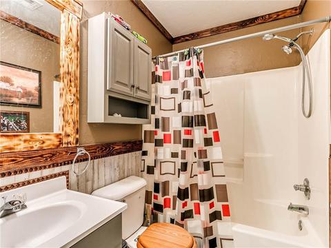 790 Emily Dr, Mcloud, OK 74851 photo 19