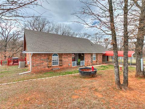 790 Emily Dr, Mcloud, OK 74851 photo 3