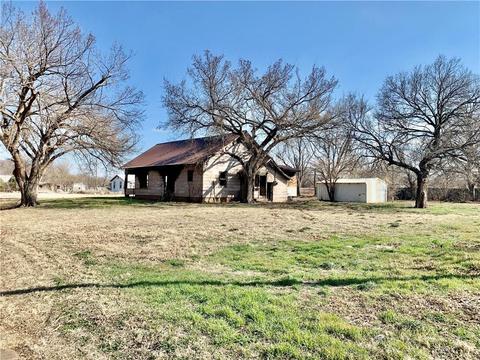 701 S Elm St, Erick, OK 73645 photo 1