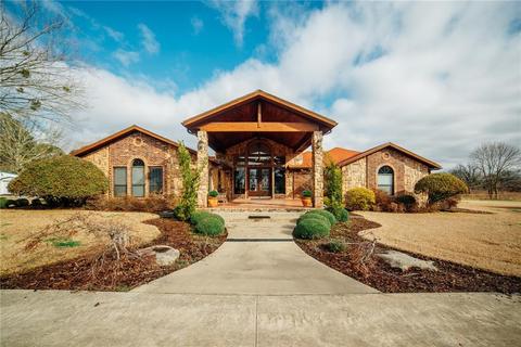 2242 Shady Ln, Idabel, OK 74745 photo 1